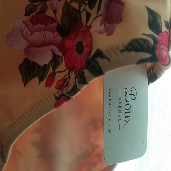 BOUX AVENUE UK - Blush Saba Floral Swimsuit - One Piece - Picture 3 of 5